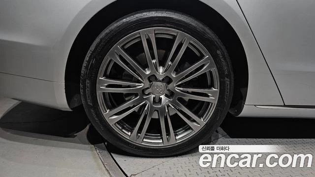 Audi A8 | TOP SERVICE, снимка 5 - Автомобили и джипове - 56063009
