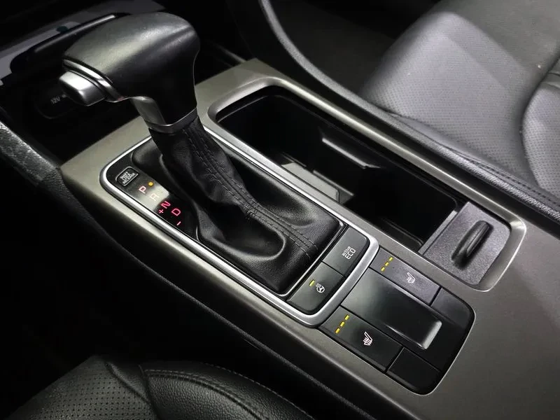 Kia K5 2.0 Lpi Rental Car Luxury | Mobile.bg � ����������� 9