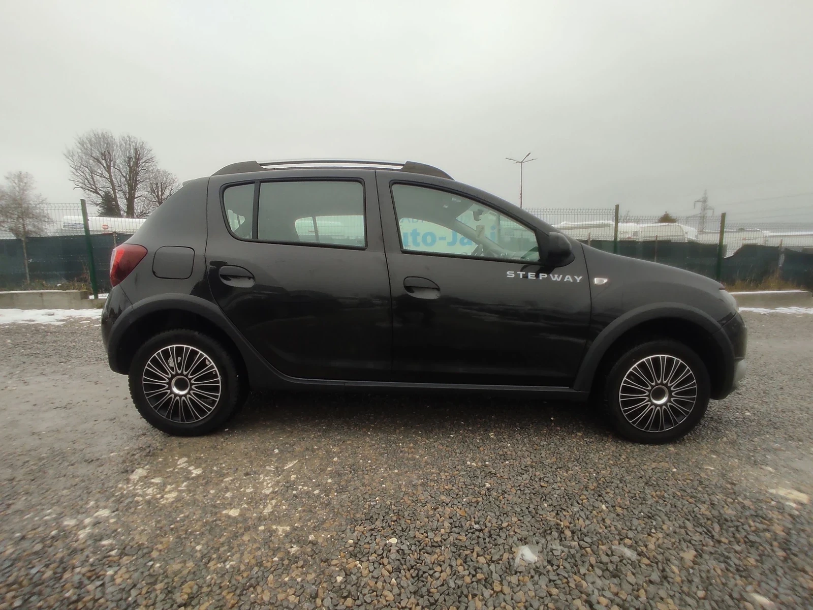 Dacia Sandero 1.5DCi/STEPWAY/EURO 5 B/NAVI/90K.C. - изображение 7