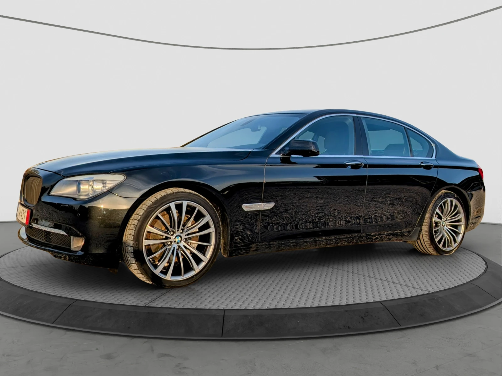 BMW 730 D Executive - изображение 2