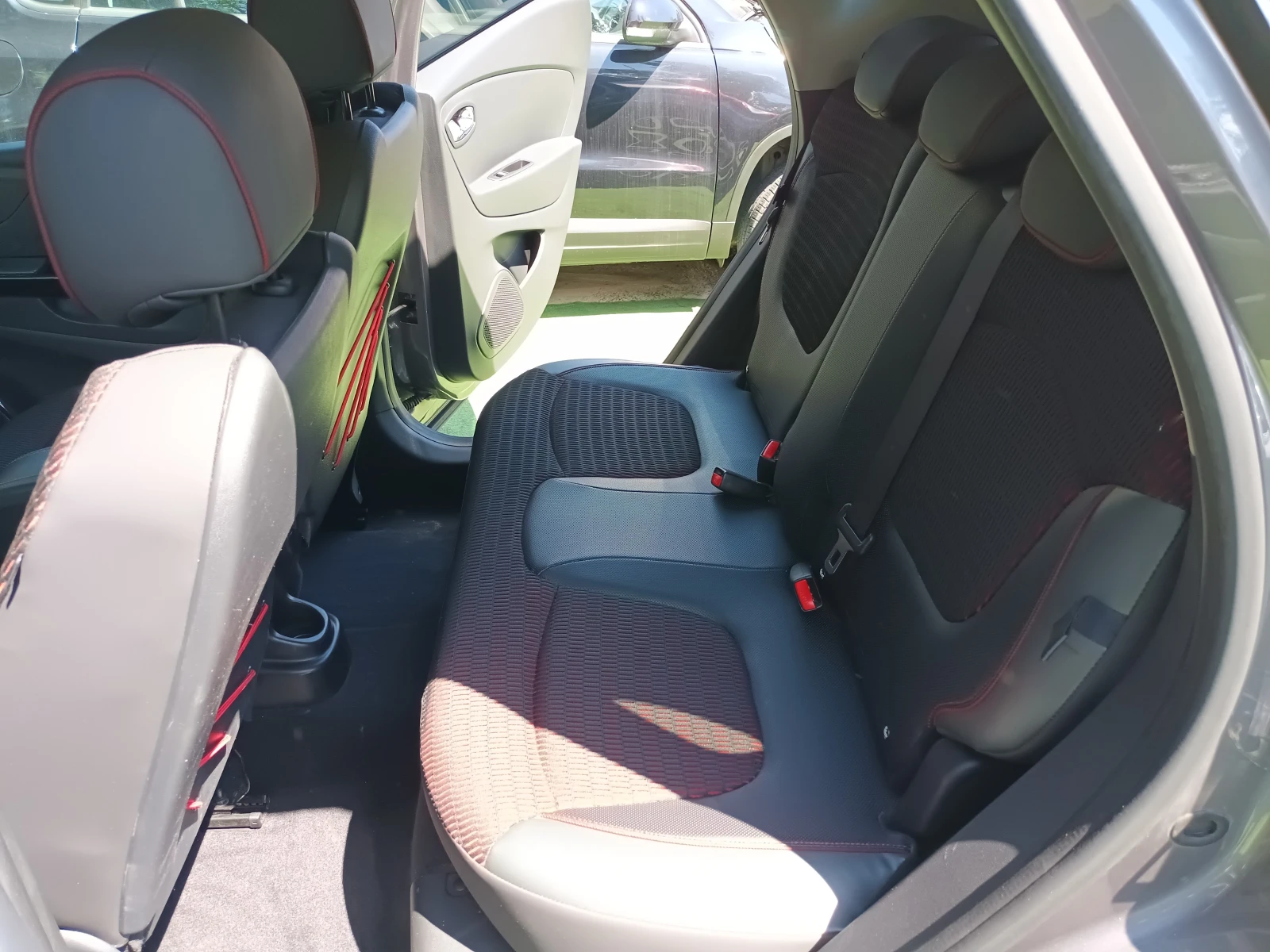Renault Captur X-Mode/EURO 6B/1.5dCi/AUTOMATIC - изображение 9