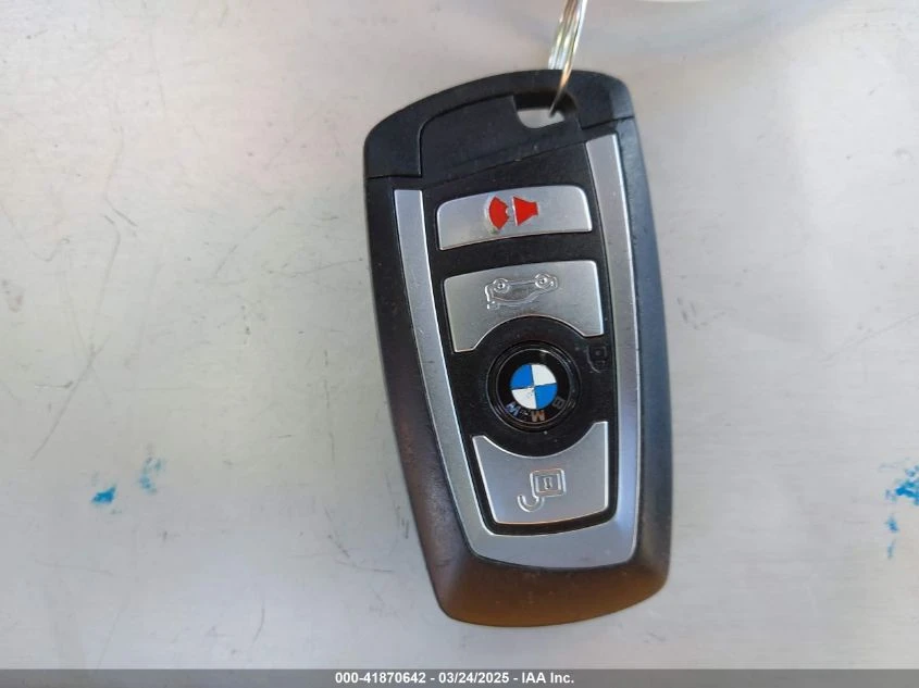 BMW 330 2.0L I-4 DI, DOHC, VVT, TURBO, 248HP All Wheel Dri - изображение 3