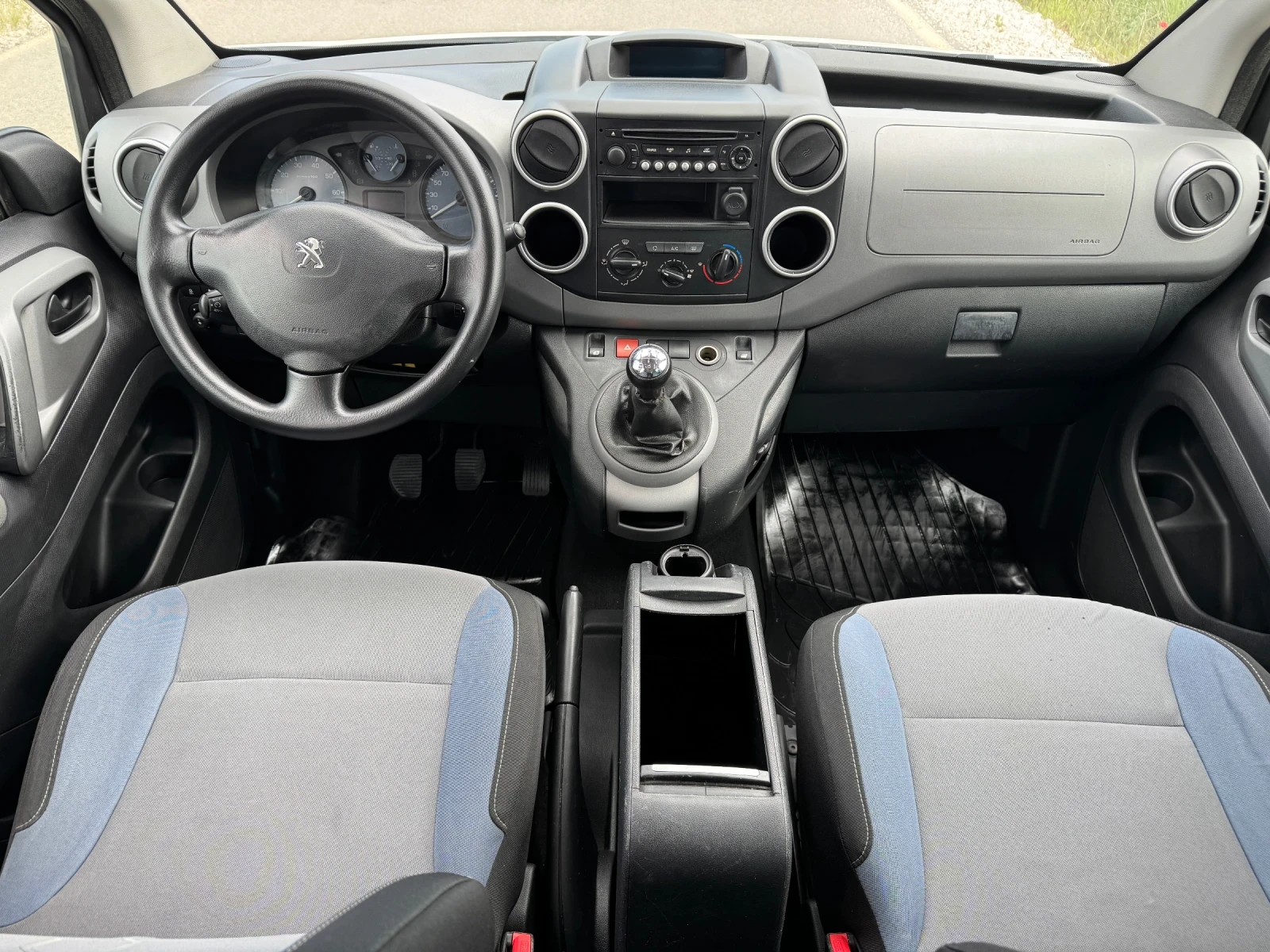 Peugeot Partner 1.6 HDI 100к.с EURO 6 / LED / TEMPOMAT - изображение 10