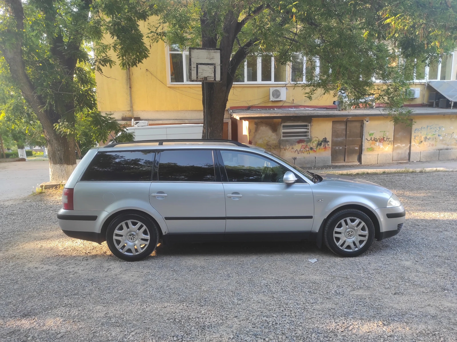 VW Passat 1.8T B5.5 Нов ГИ  - изображение 3