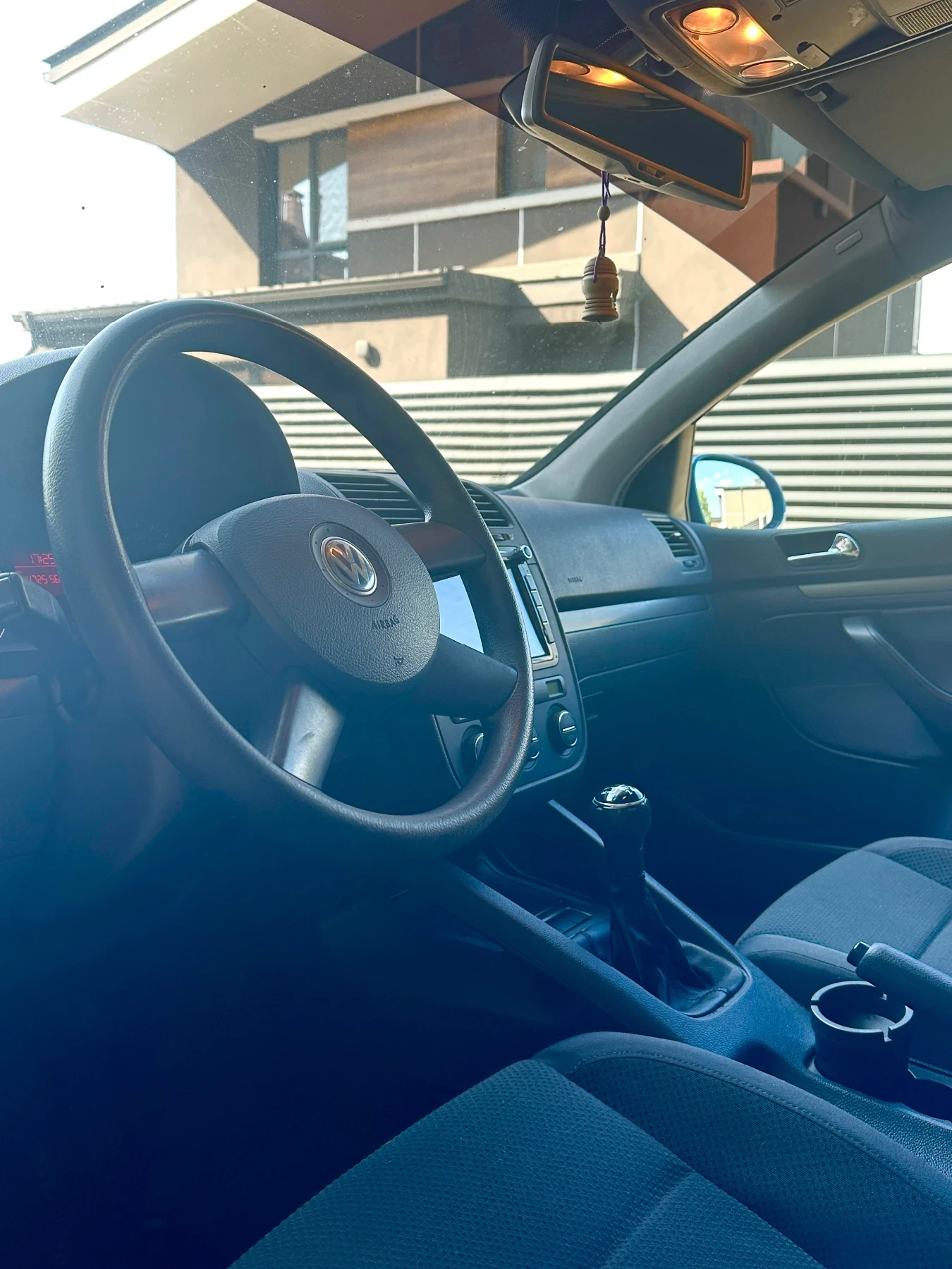 VW Golf 1.6 fsi - изображение 6