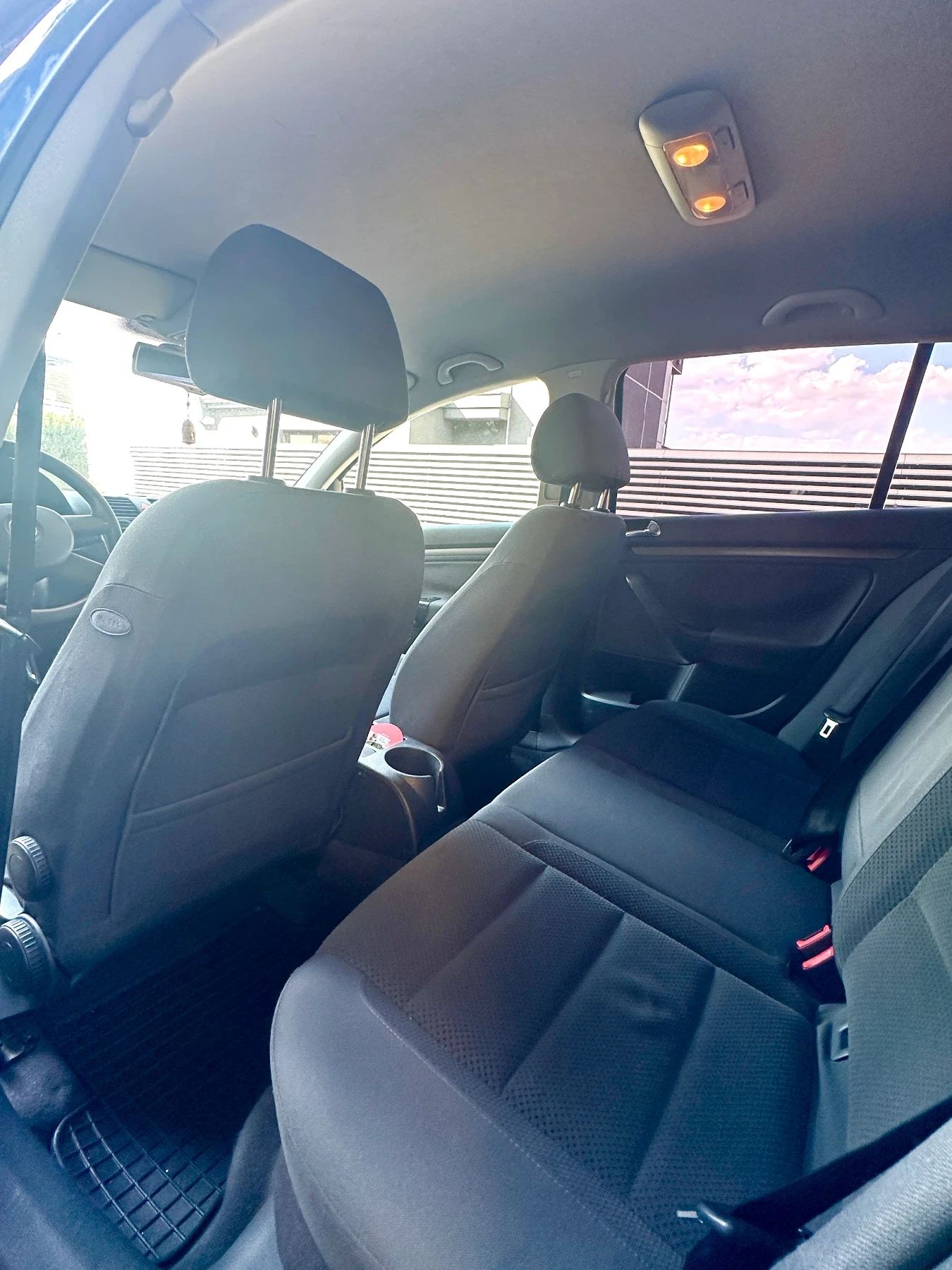 VW Golf 1.6 fsi - изображение 5