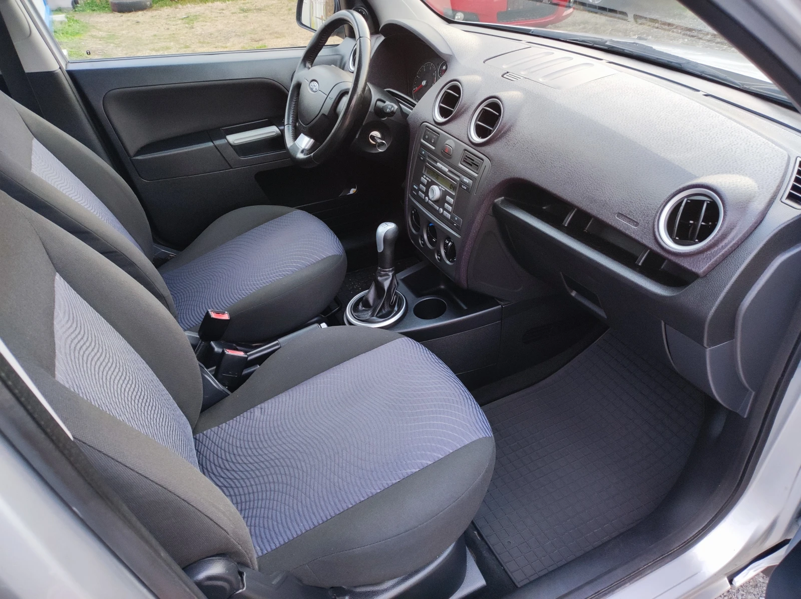 Ford Fusion 1.6HDi 90hp 2006g Facelift 201000km - изображение 9