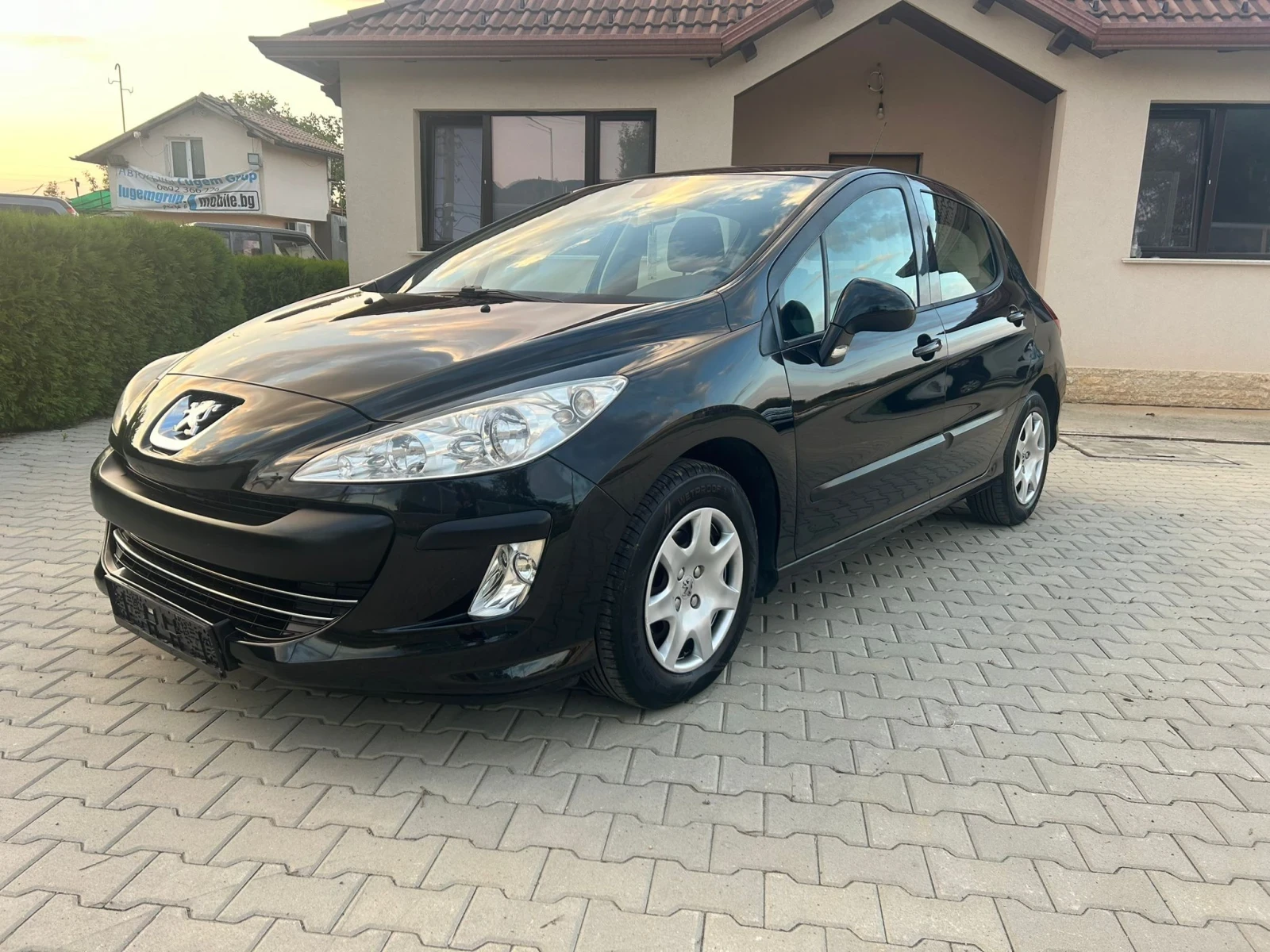 Peugeot 308 1.6 HDi 90CV 5P Premium (66 kw) - изображение 3
