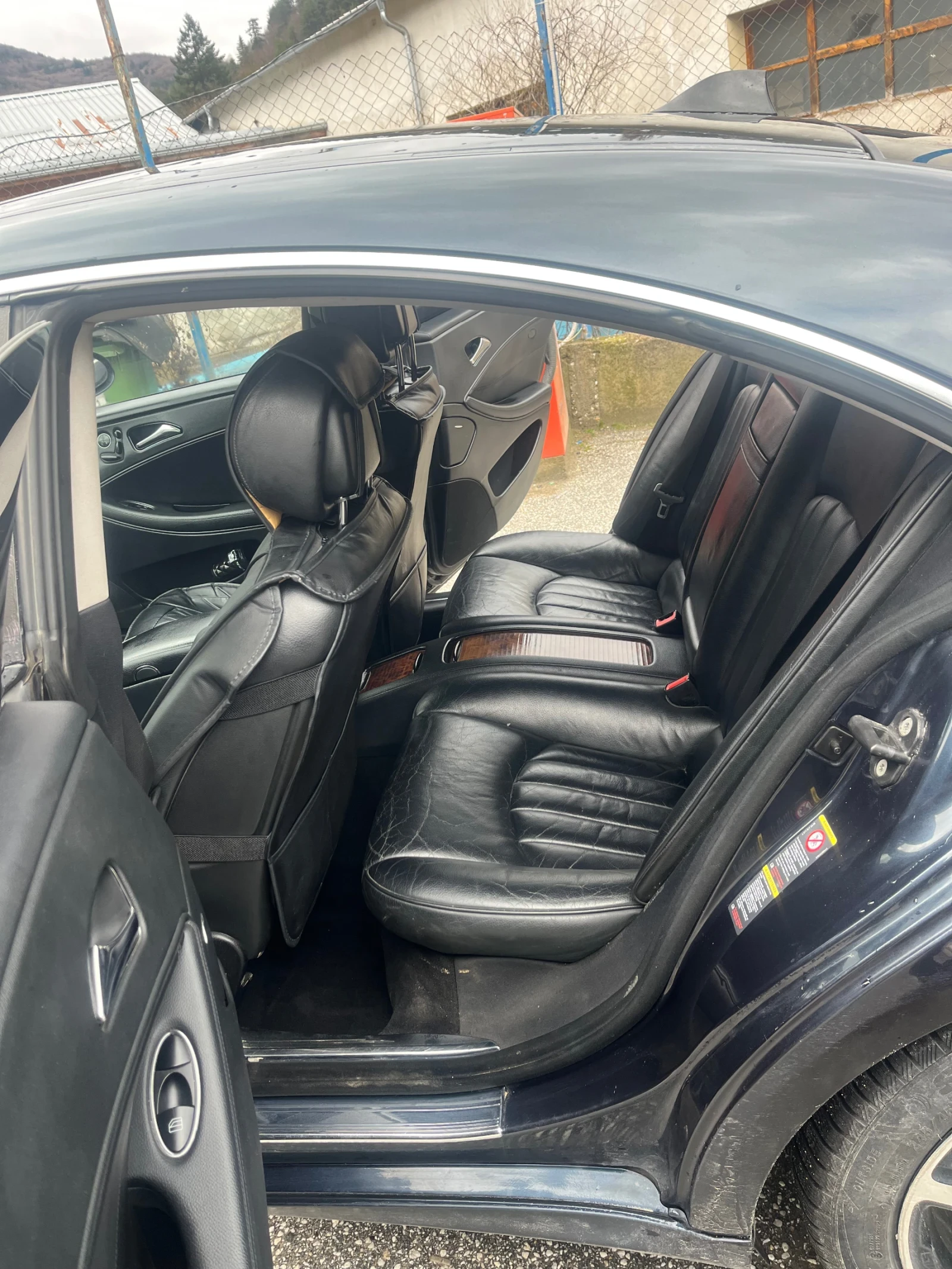 Mercedes-Benz CLS 320  - изображение 9