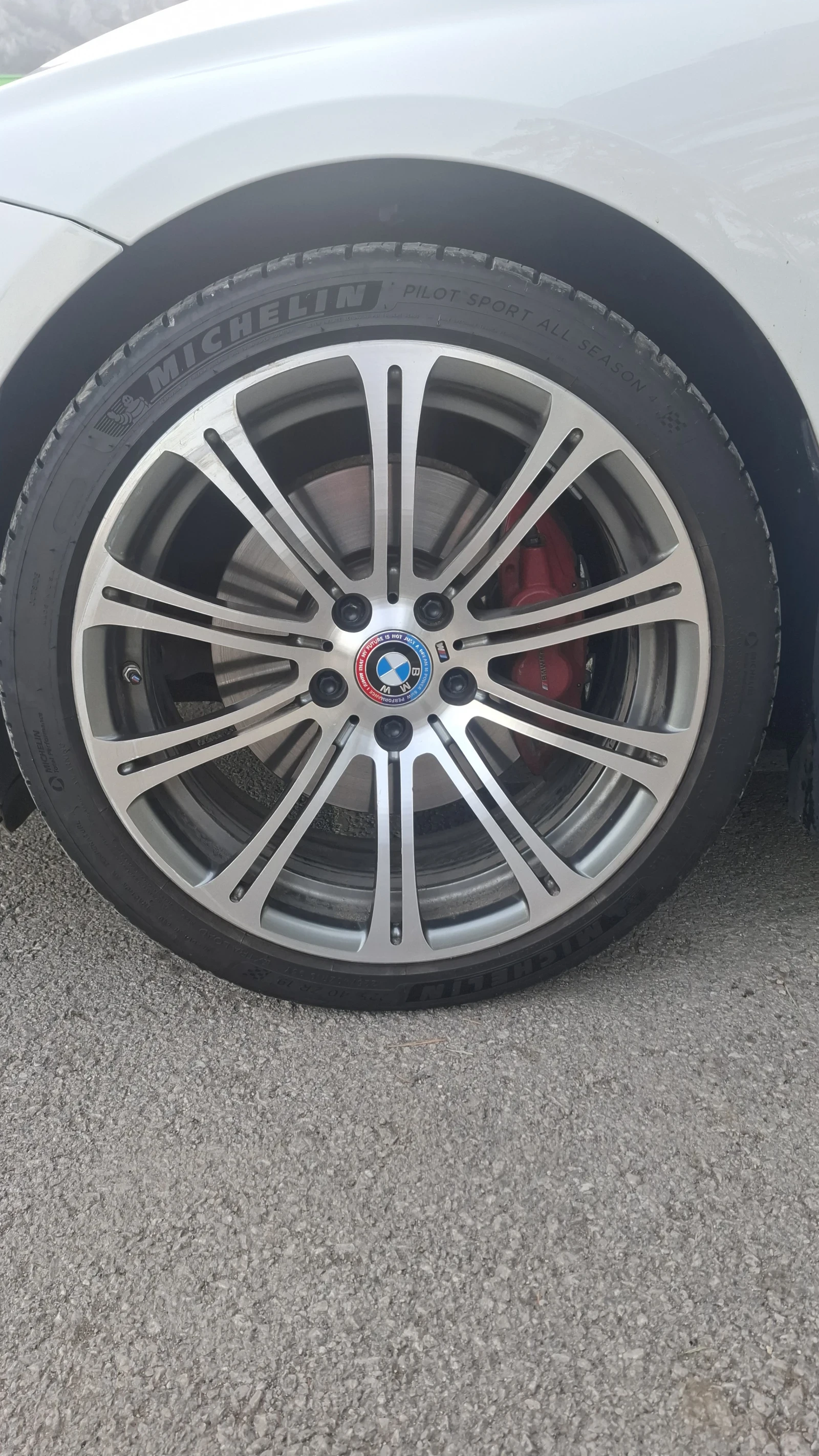 BMW 335  - изображение 6