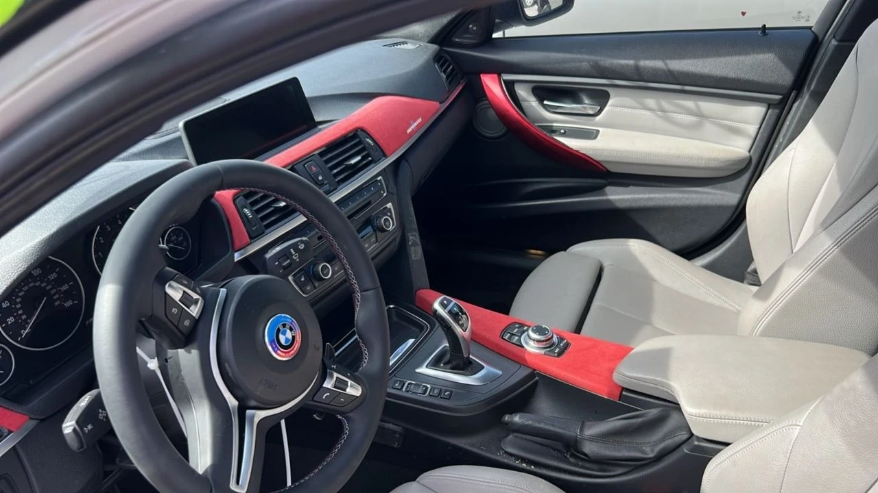 BMW 335  - изображение 8