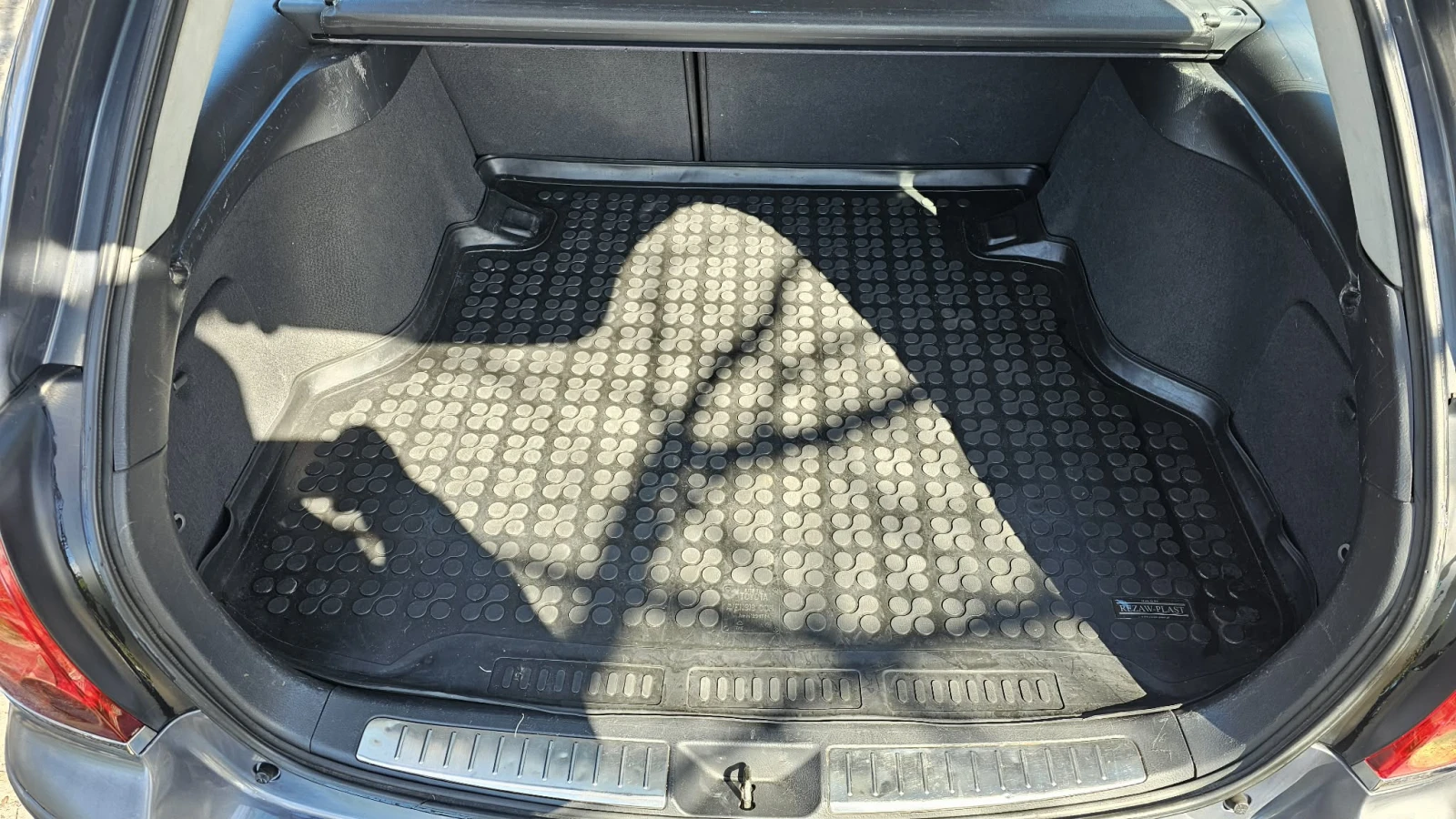 Toyota Avensis, снимка 11 - Автомобили и джипове - 53774278