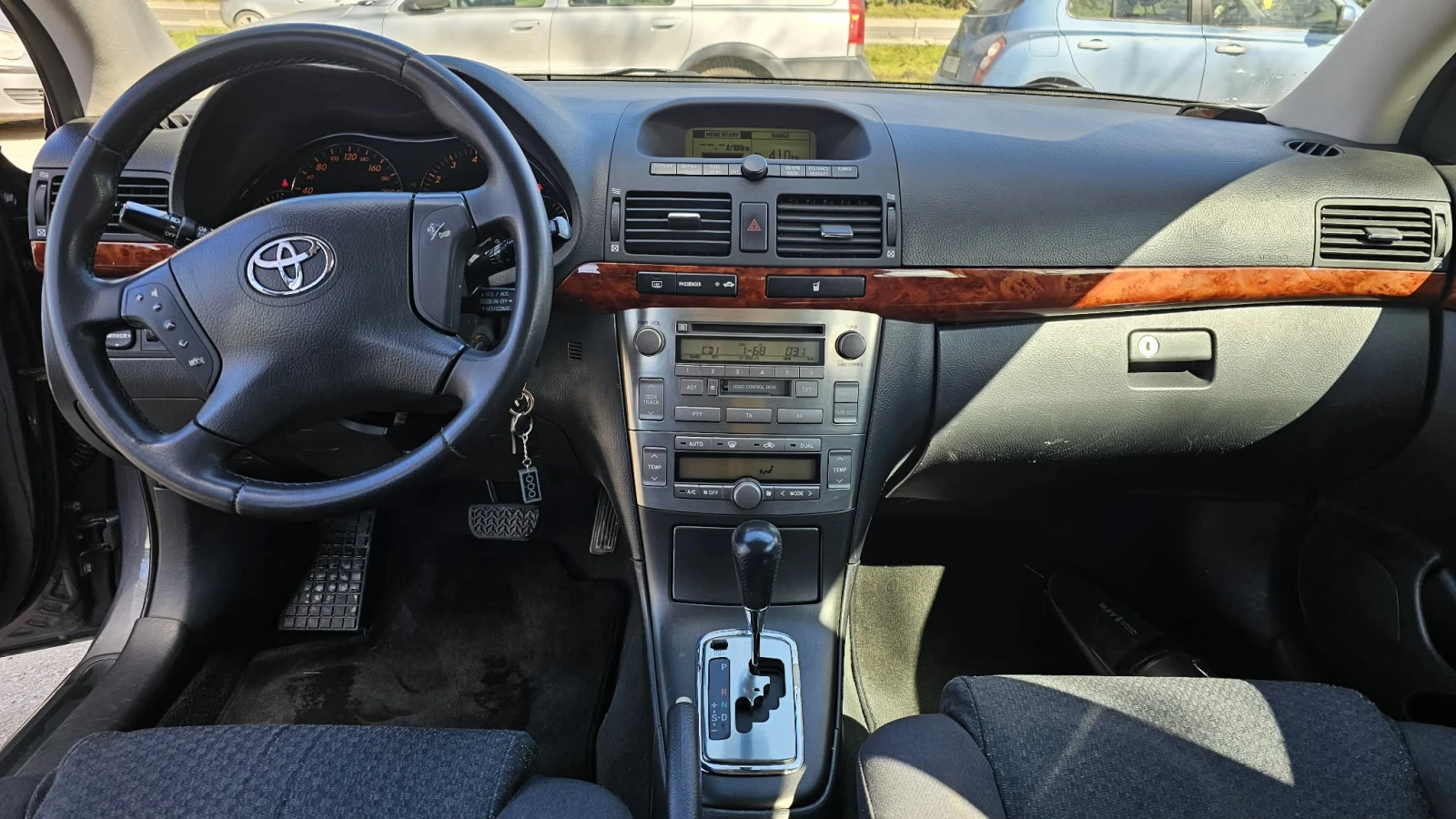 Toyota Avensis  - изображение 7