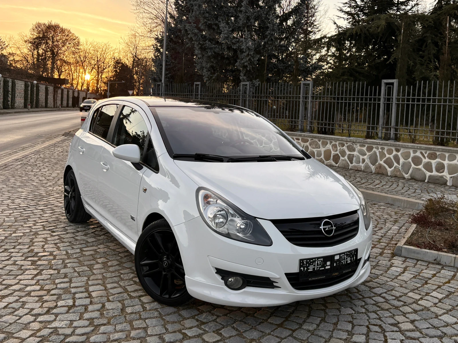 Opel Corsa 1.2i OPC-LINE Обслужена* 176 000км* 