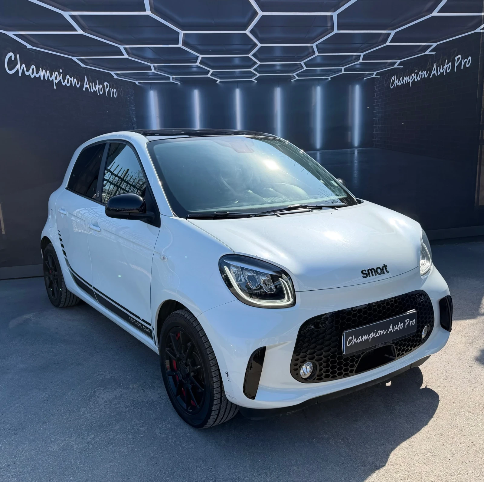 Smart Forfour Edition one brabus, снимка 3 - Автомобили и джипове - 54097928