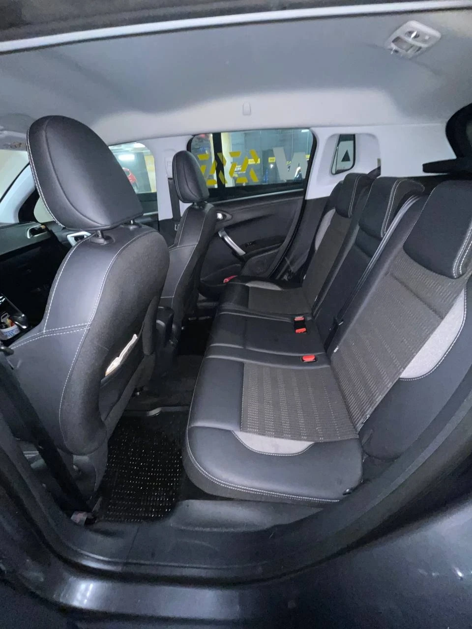 Peugeot 2008 Allure, снимка 5 - Автомобили и джипове - 54227137