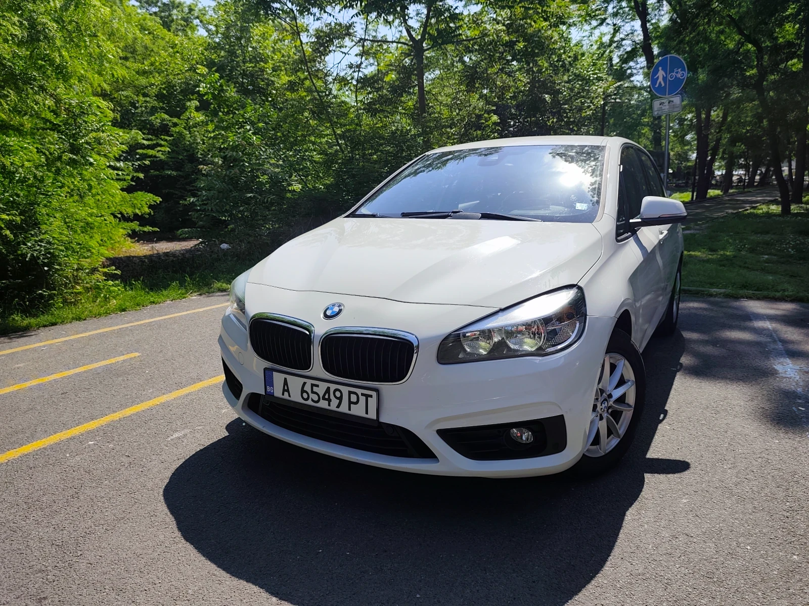 BMW 2 Active Tourer 220d xDrive ВИДЕО