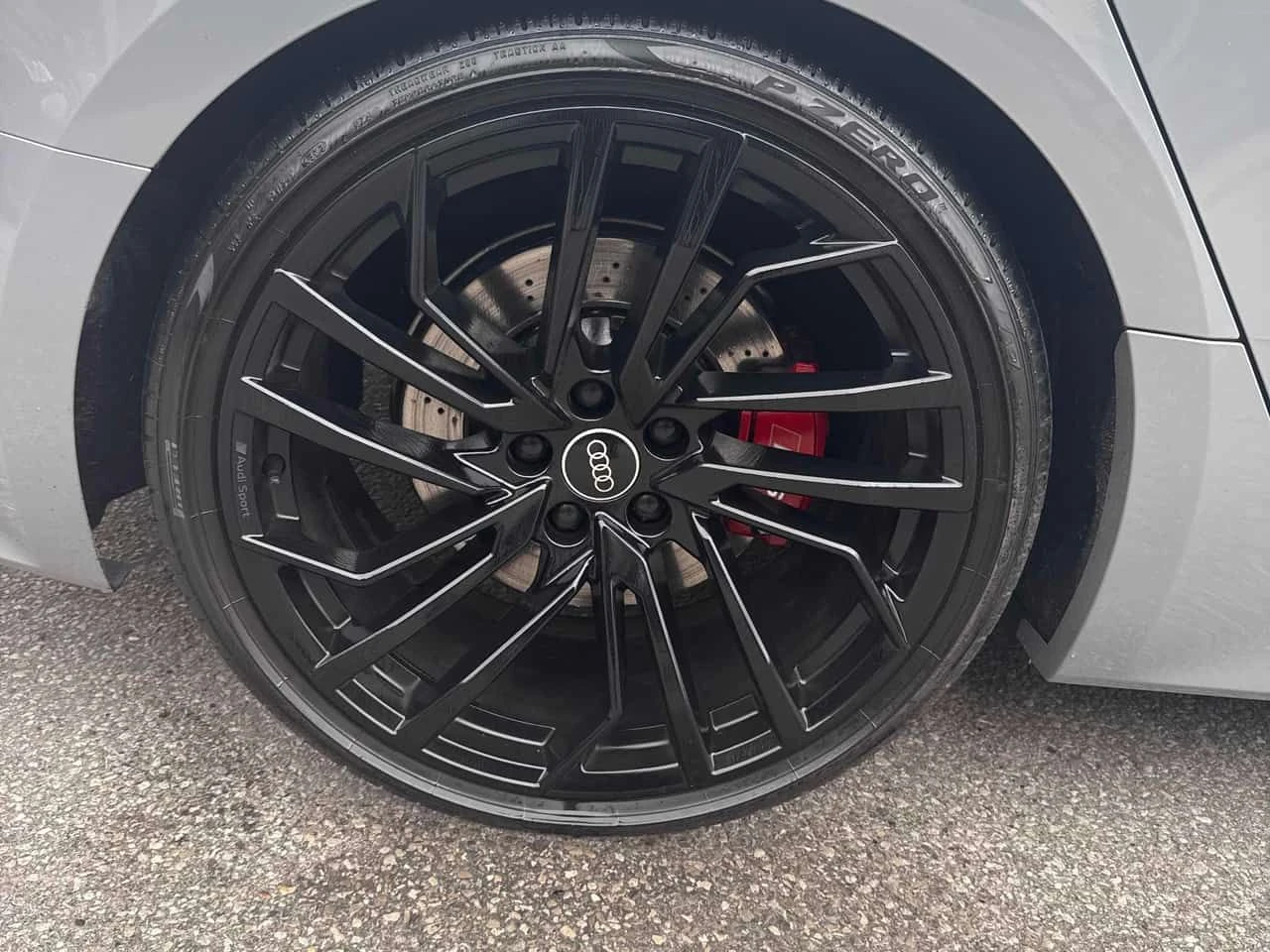Audi Quattro  2.9 TFSI * ДИСТРОНИК* 360 КАМЕРА* КАРБОН* 22 ЦОЛА, снимка 6 - Автомобили и джипове - 54663333
