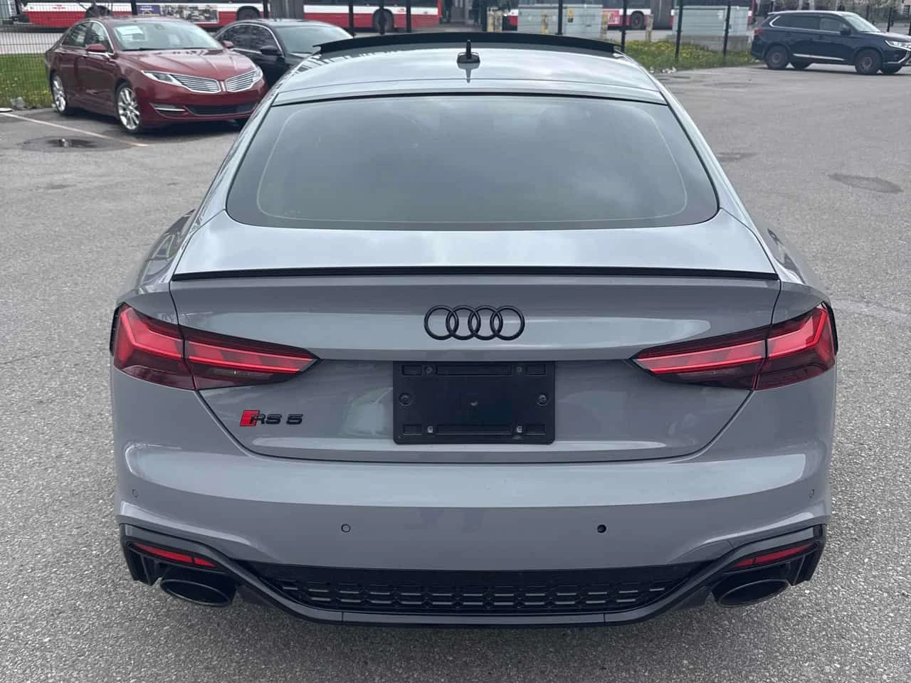 Audi Quattro  2.9 TFSI * ДИСТРОНИК* 360 КАМЕРА* КАРБОН* 22 ЦОЛА, снимка 5 - Автомобили и джипове - 54663333