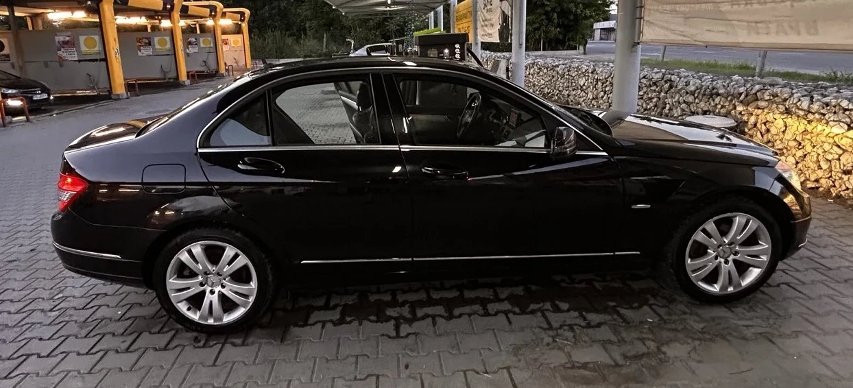 Mercedes-Benz C 250, снимка 7 - Автомобили и джипове - 54991034