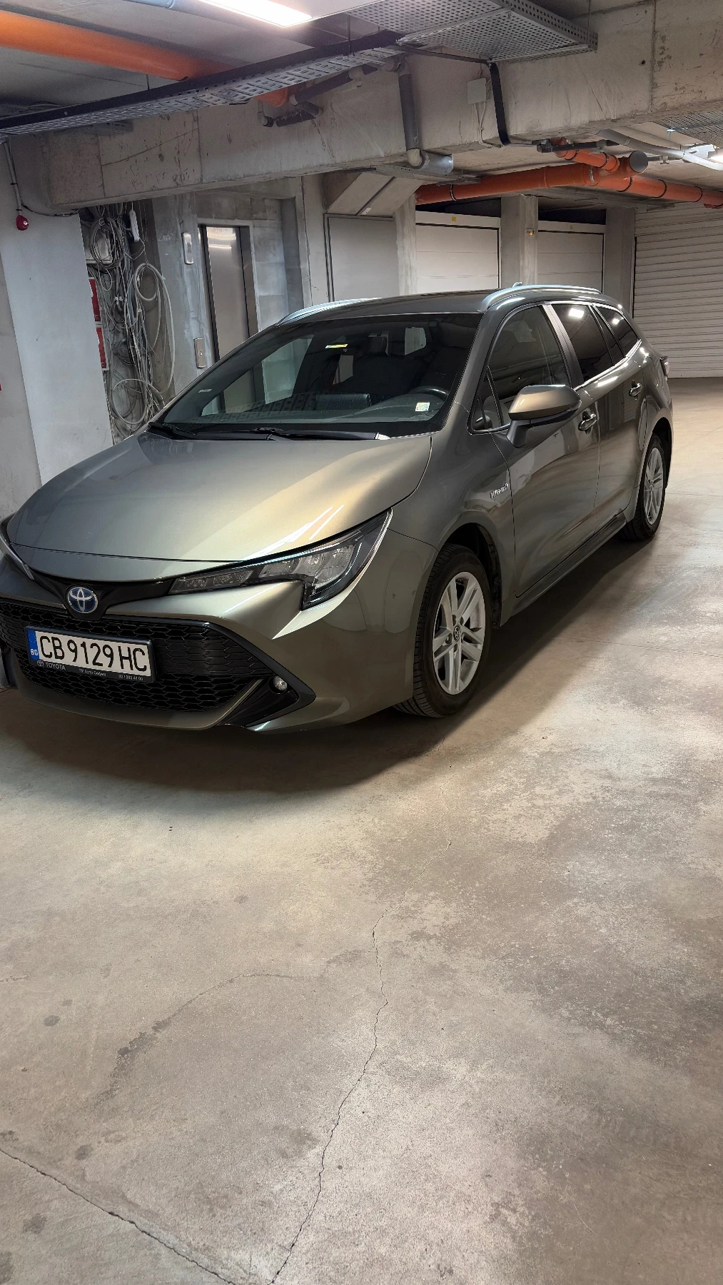 Toyota Corolla Touring Sports 1.8 Hybrid, снимка 9 - Автомобили и джипове - 55159150