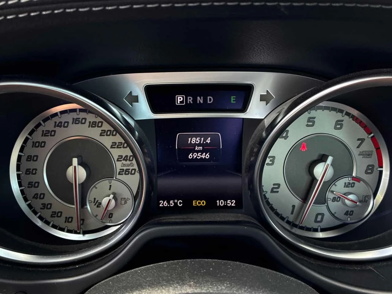 Mercedes-Benz SL * 550 * АВТОКРЕДИТ БЕЗ ПЪРВОНАЧАЛНА ВНОСКА* , снимка 8 - Автомобили и джипове - 55170613