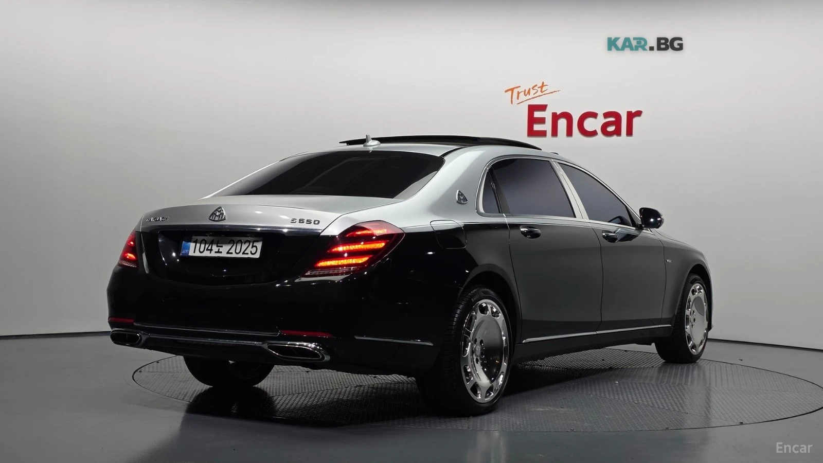 Mercedes-Benz Maybach S500 4MATIC* HUD* КОЖА* ОБДУХВ* МОНИТОРИ* ПАНО, снимка 2 - Автомобили и джипове - 55236012