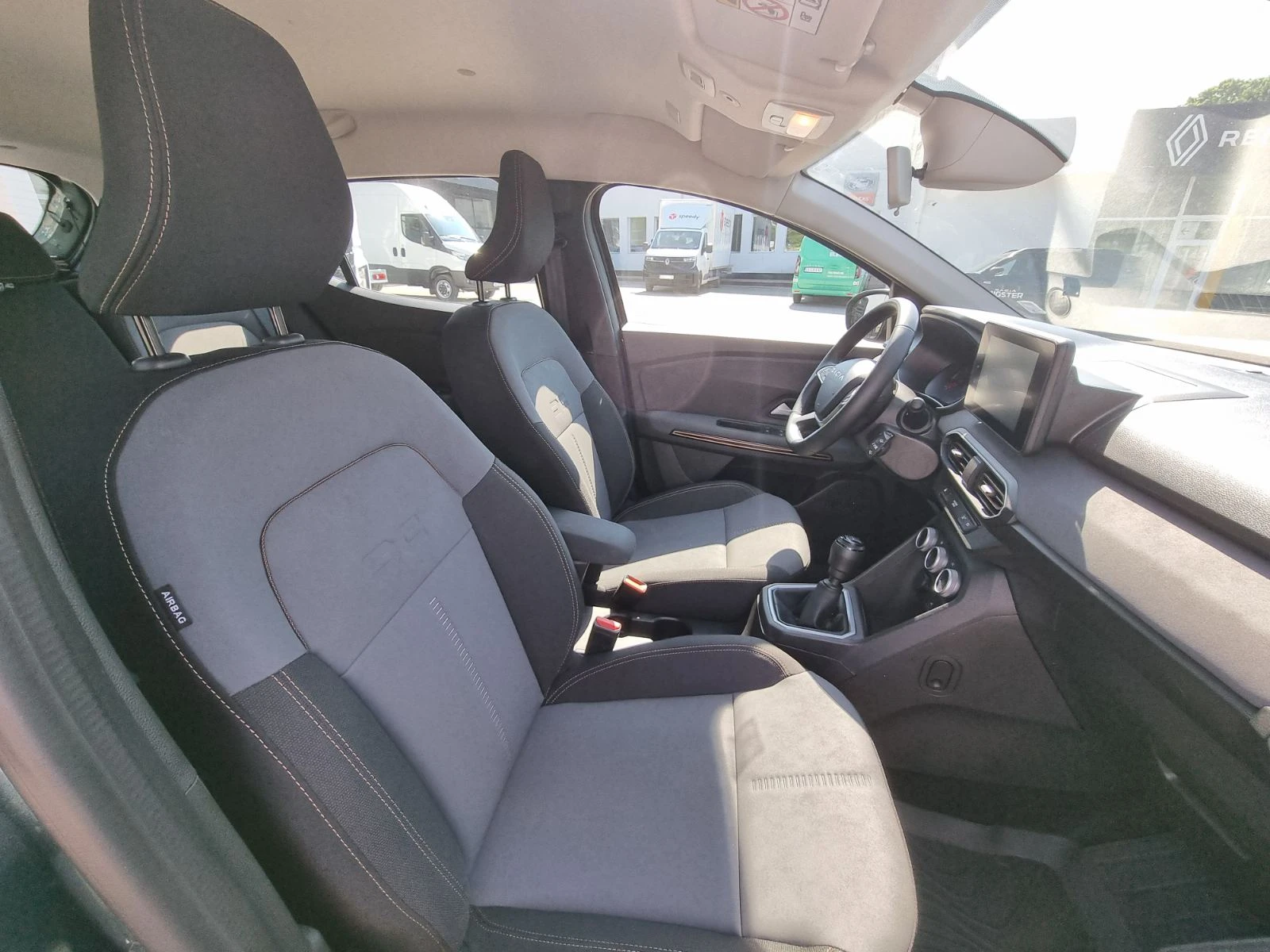 Dacia Sandero Stepway TCe 100 �.�. ECO-G S&S BVM6 | Mobile.bg � ����������� 12
