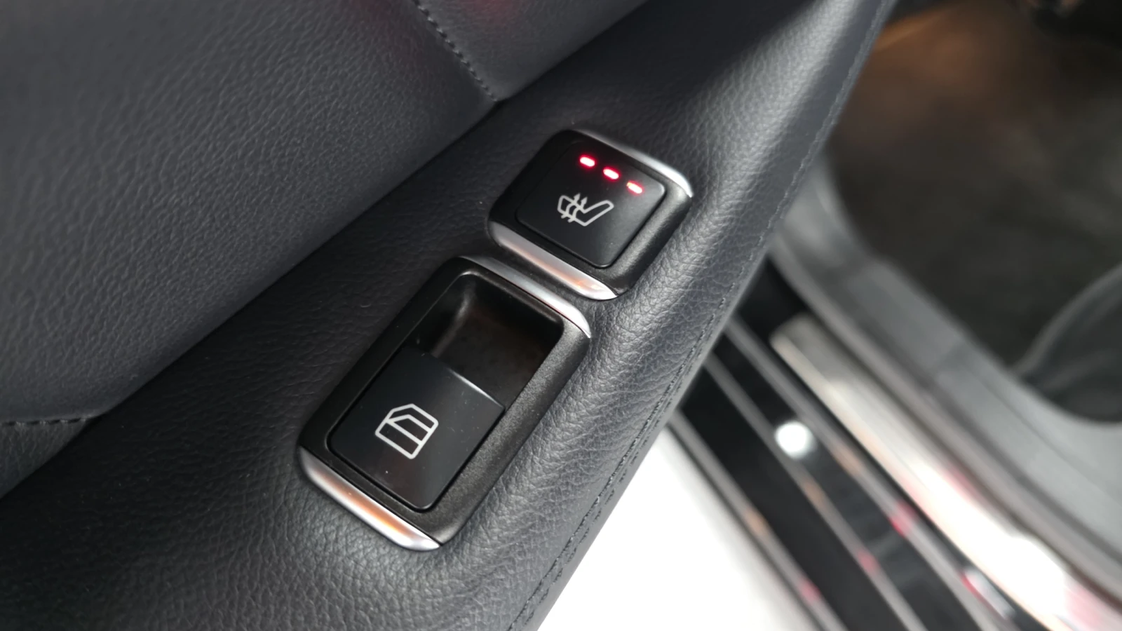 Mercedes-Benz CLS 350, снимка 14 - Автомобили и джипове - 55415525