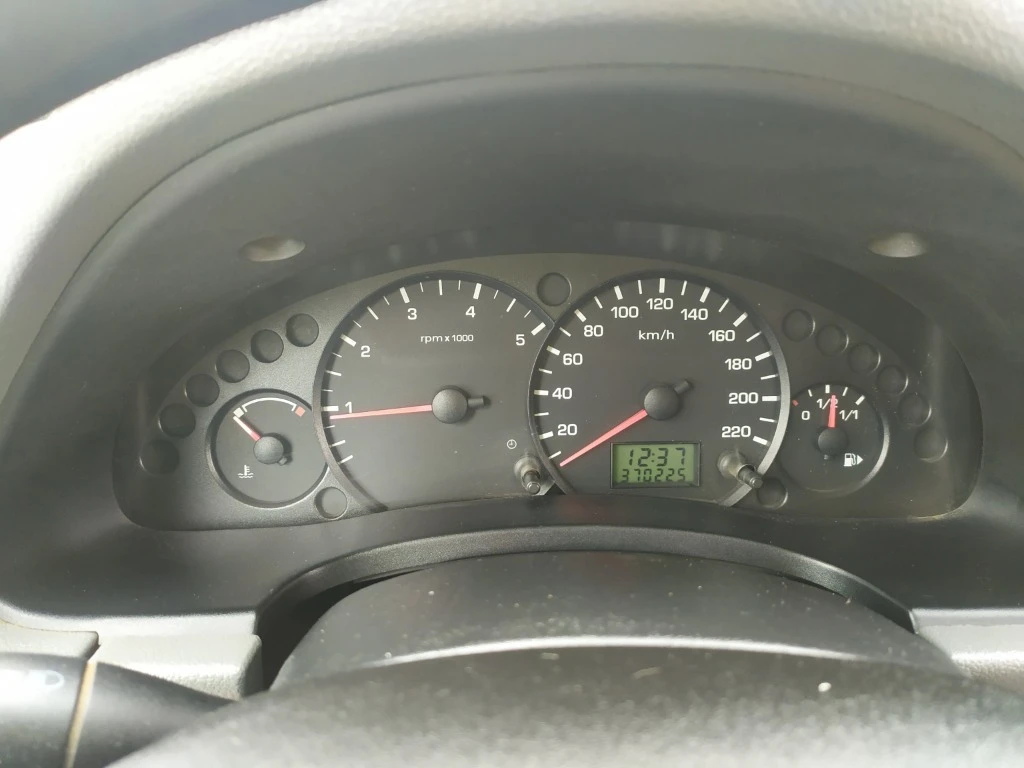 Ford Connect Tourneo, снимка 6 - Автомобили и джипове - 55542385