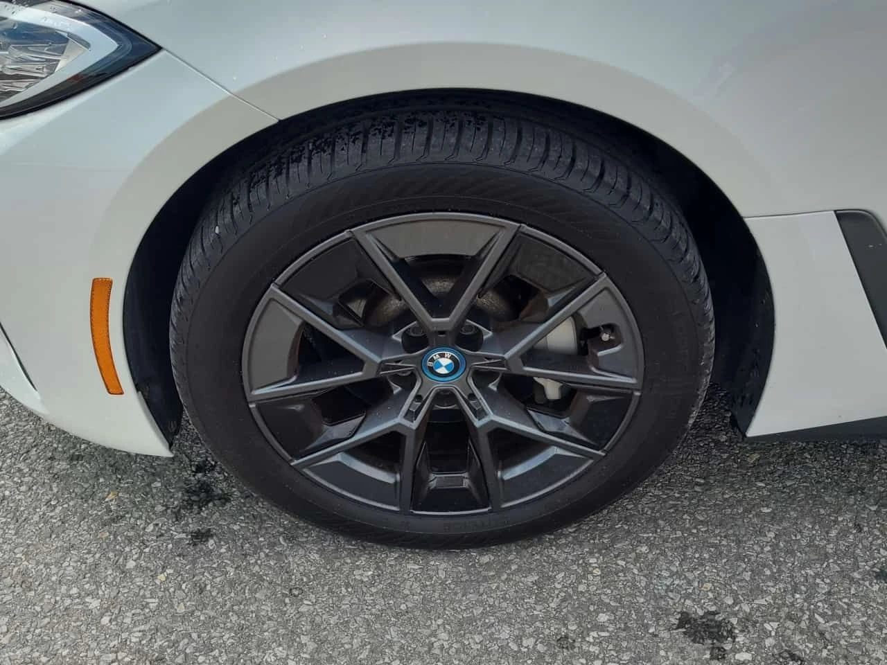BMW i4 * EDRIVE35 * CARFAX * ОПЦИЯ ЗА ФИНАНСИРАНЕ , снимка 6 - Автомобили и джипове - 55593627