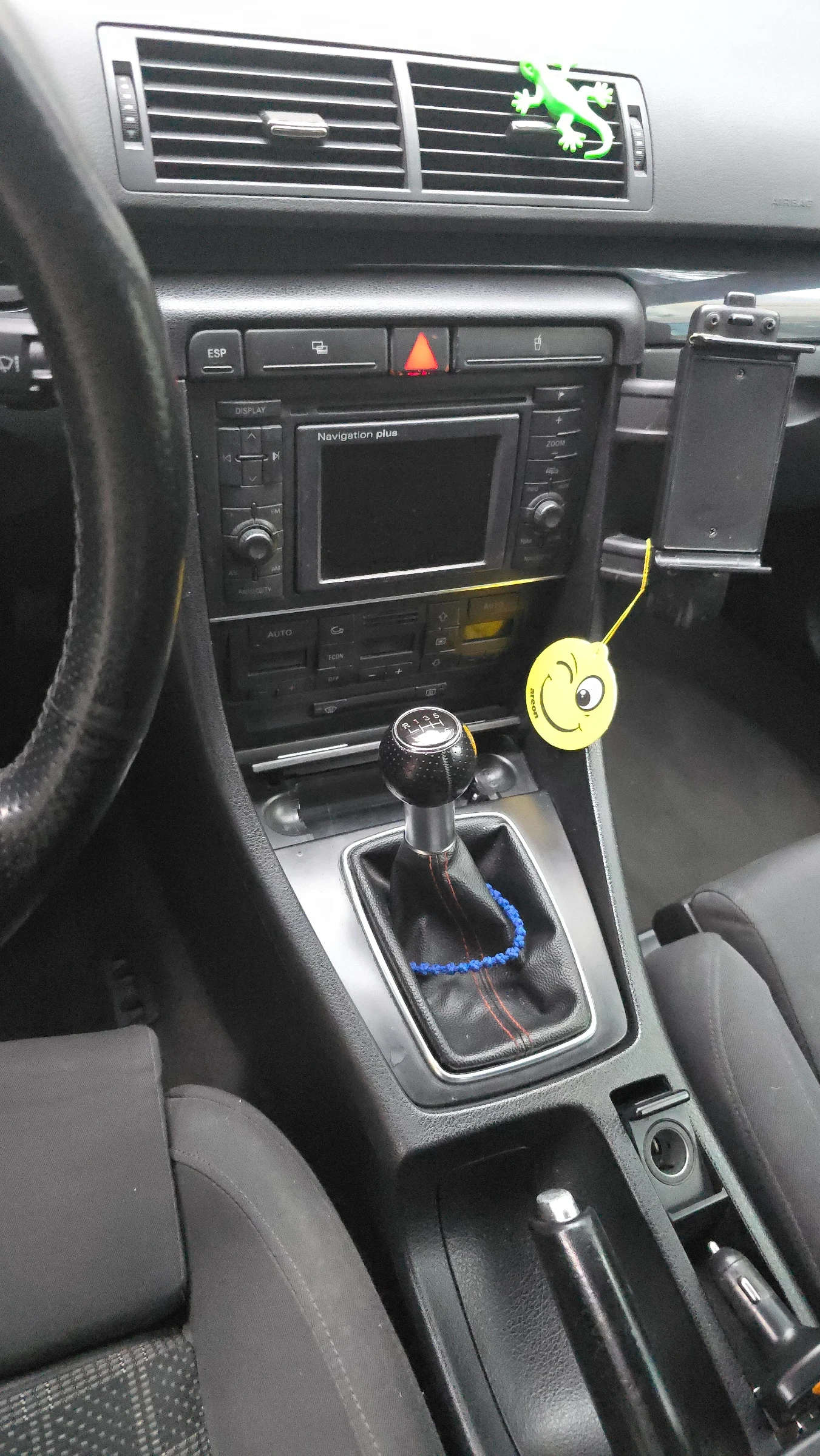 Audi A4, снимка 5 - Автомобили и джипове - 55711610