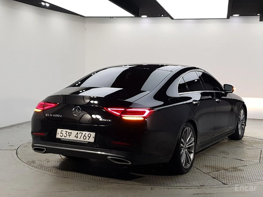 Mercedes-Benz CLS 400 4MATIC* BURMESTER* ���������* ���������* �����* 36 | Mobile.bg � ����������� 2