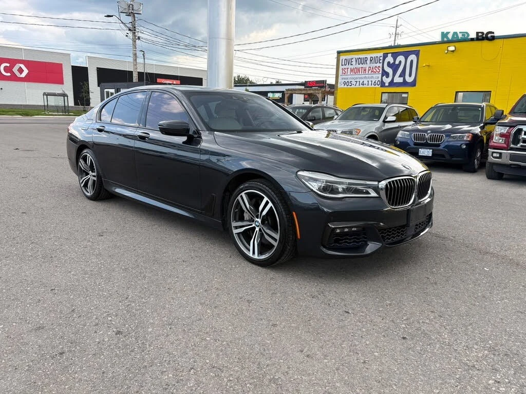 BMW 750 Head-up* PANO * АвтоКредит * (ЦЕНА ДО БГ) * , снимка 3 - Автомобили и джипове - 56012407