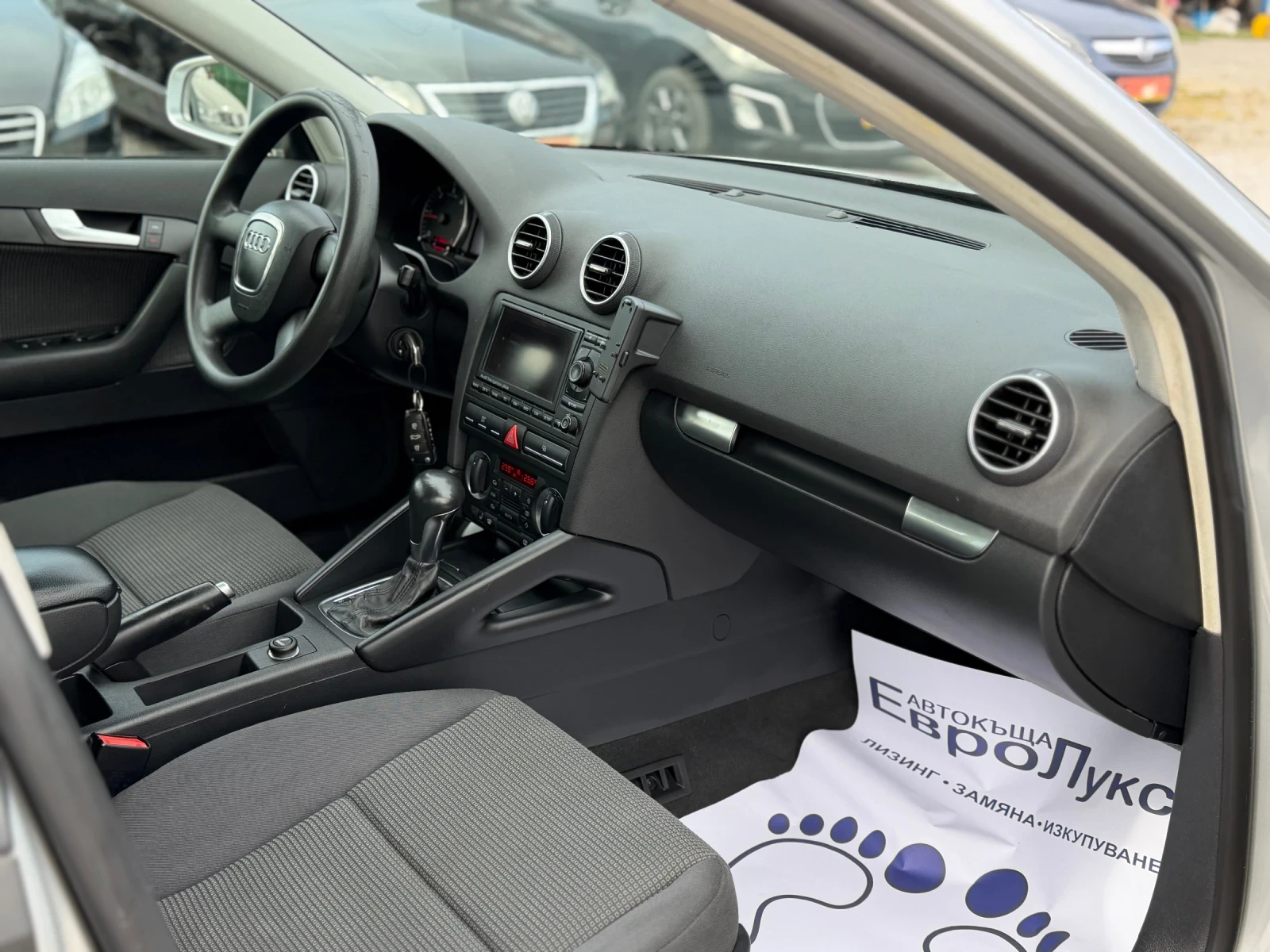 Audi A3 1.9TDI 105кс АВТОМАТИК НАВИ ПОДГРЕВ, снимка 15 - Автомобили и джипове - 56221805