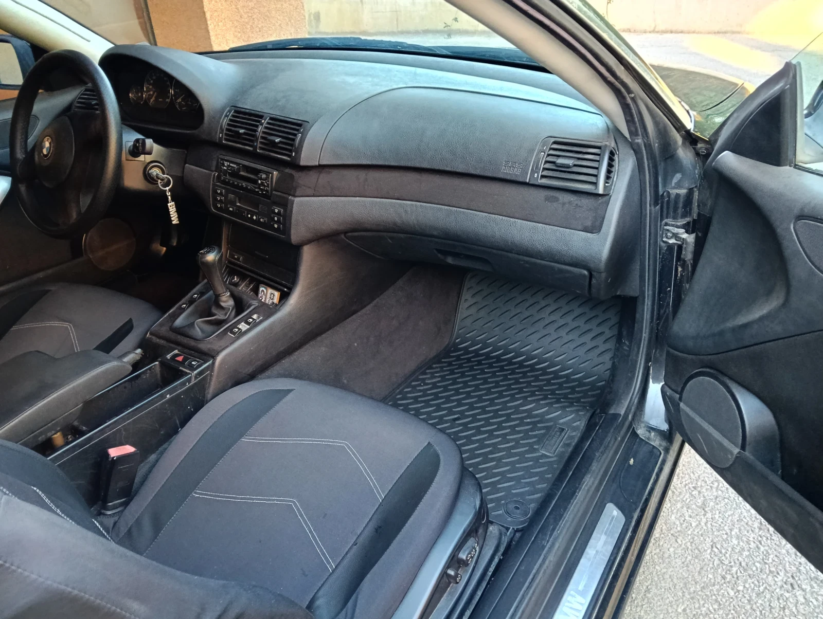 BMW 318, снимка 10 - Автомобили и джипове - 56349593