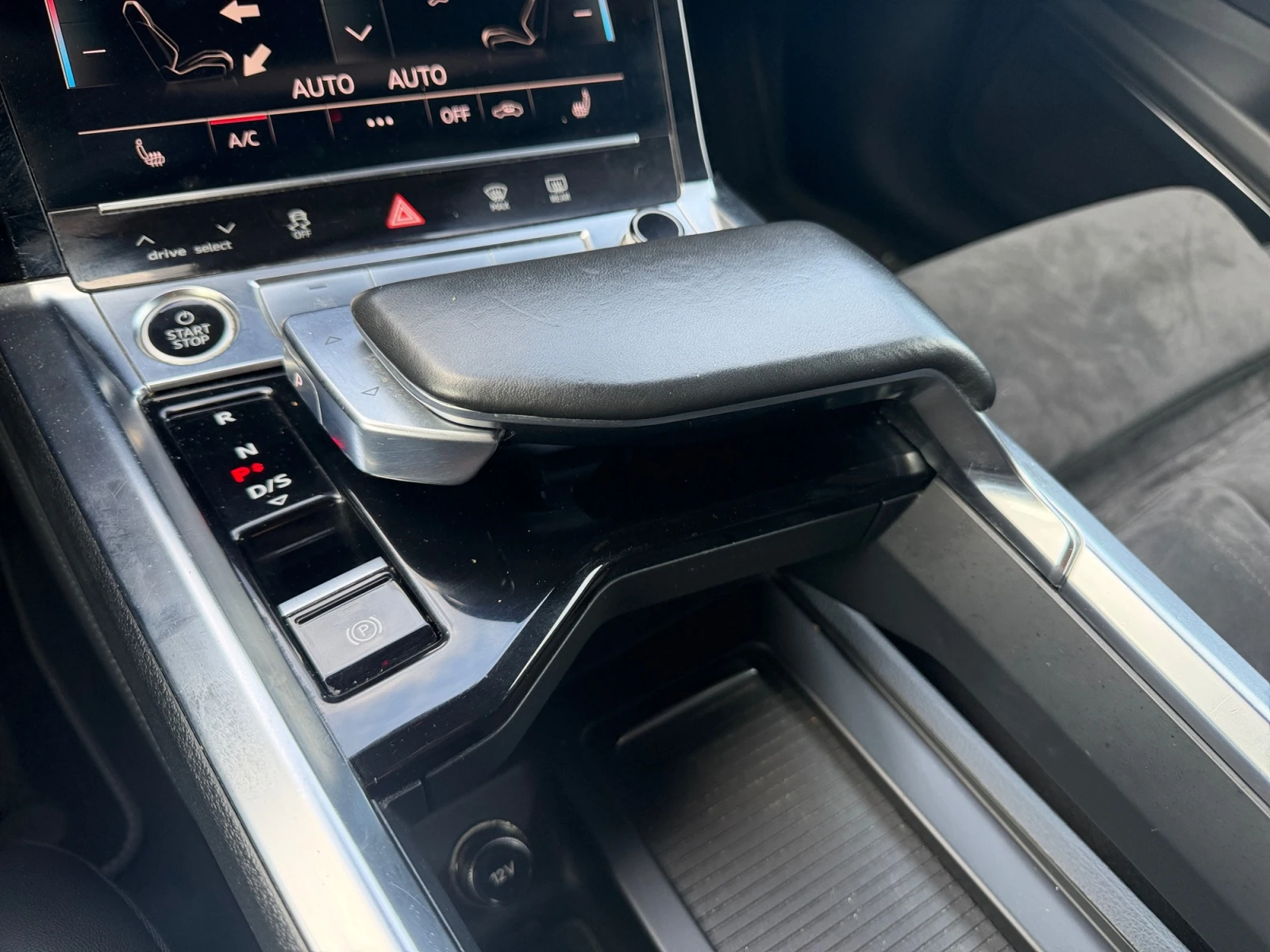 Audi E-Tron 55  S-edition Leather Navi Led Camera 86% SoH | Mobile.bg � ����������� 14