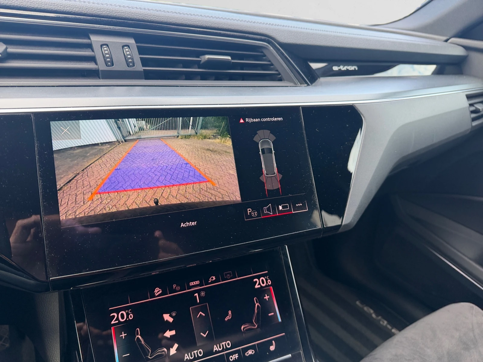 Audi E-Tron 55  S-edition Leather Navi Led Camera 86% SoH | Mobile.bg � ����������� 11