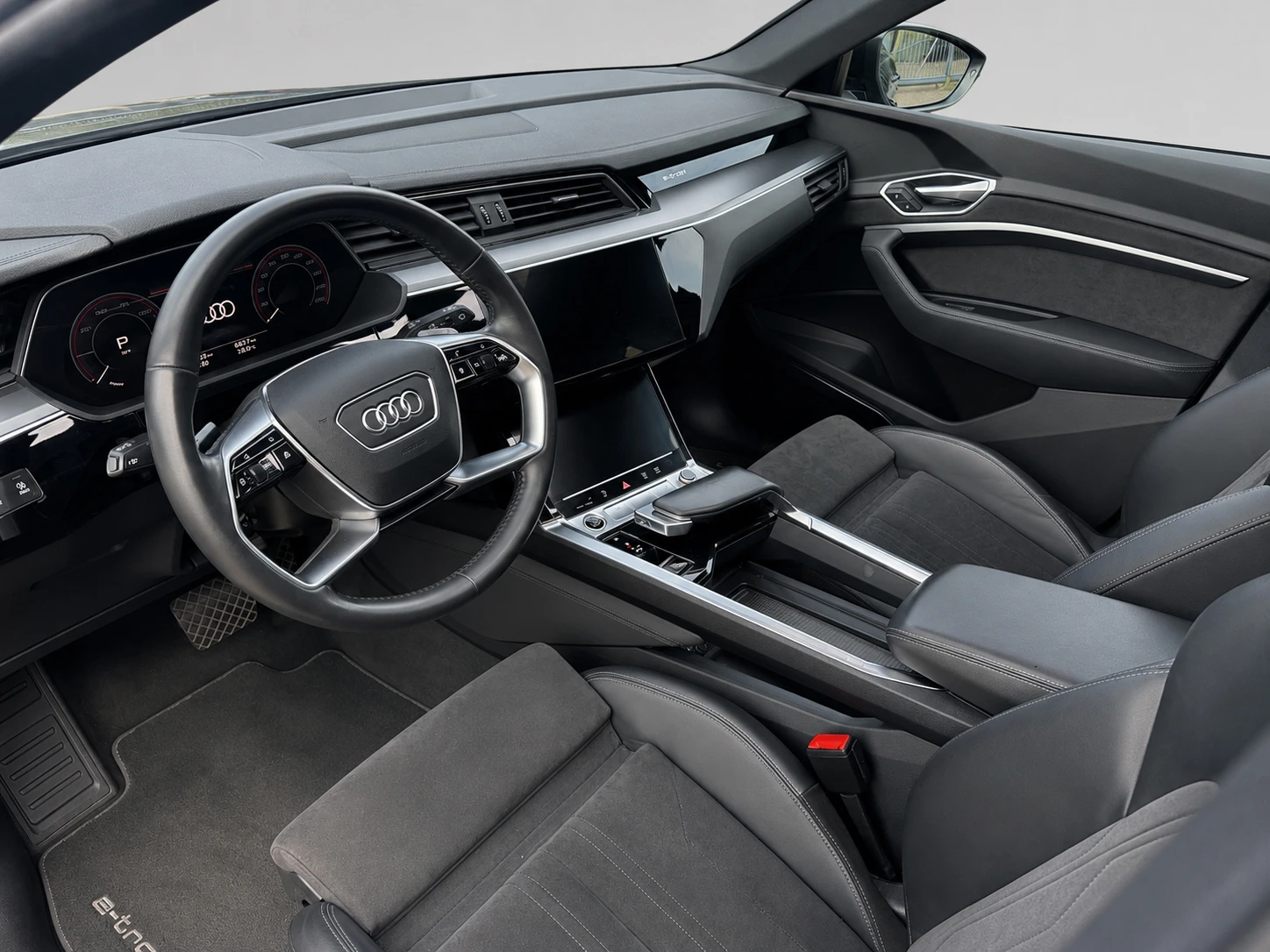 Audi E-Tron 55  S-edition Leather Navi Led Camera 86% SoH | Mobile.bg � ����������� 5