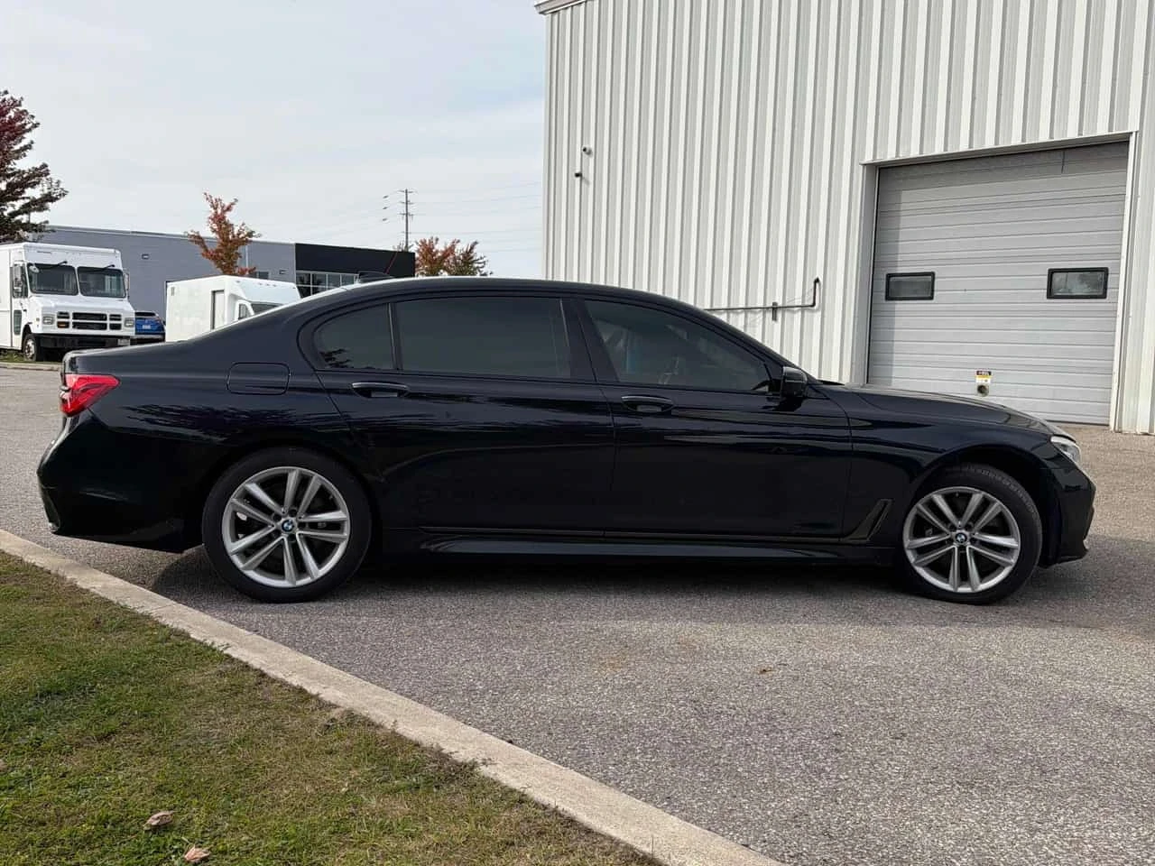 BMW 750 * 750Li xDrive * CARFAX * ���� �� �� | Mobile.bg � ����������� 3