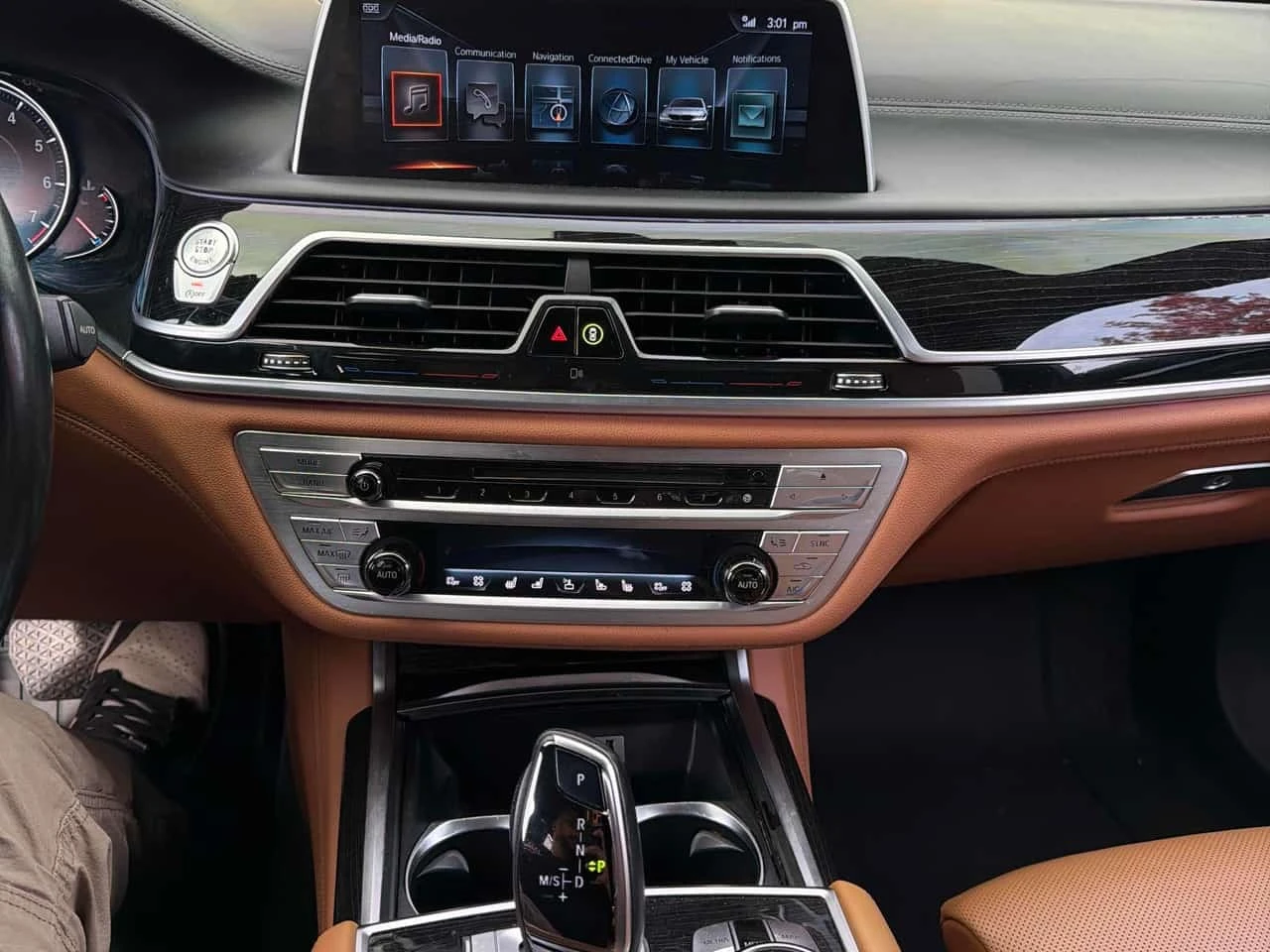 BMW 750 * 750Li xDrive * CARFAX * ���� �� �� | Mobile.bg � ����������� 9