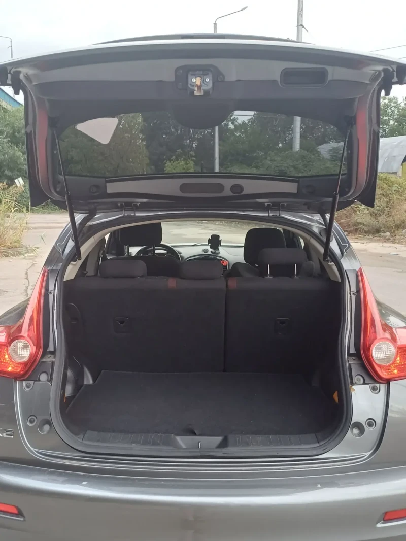 Nissan Juke 1.6 DIG-T 4x4, снимка 13 - Автомобили и джипове - 47106402