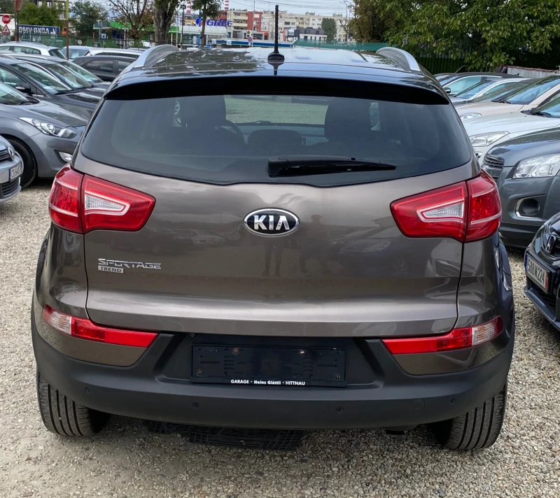 Kia Sportage, снимка 3 - Автомобили и джипове - 47320612