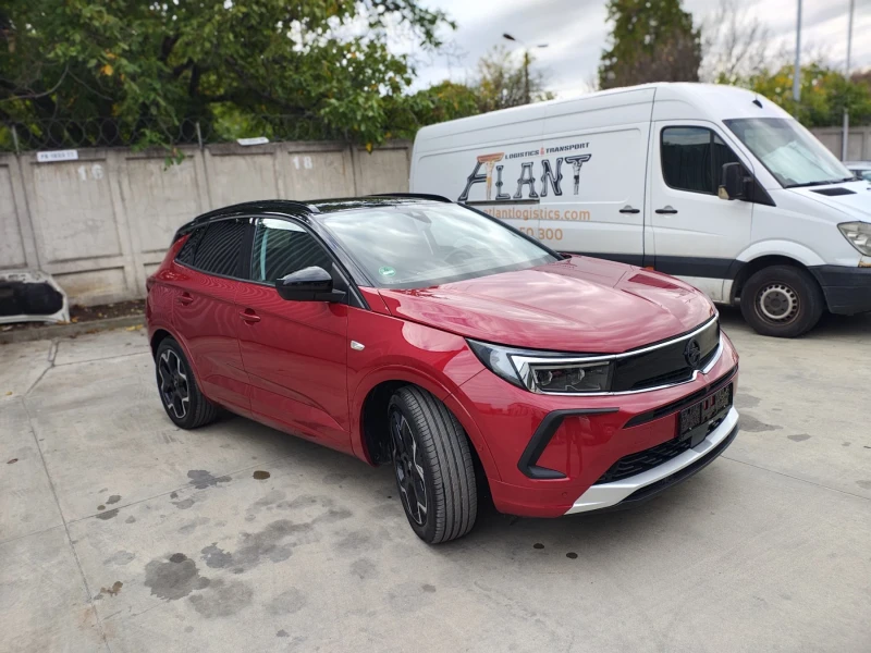 Opel Grandland 1.6 Plug in hybrid, 4x4, Ulmimate Premium, снимка 3 - Автомобили и джипове - 52418022