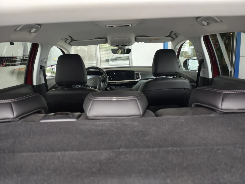 Opel Grandland 1.6 Plug in hybrid, 4x4, Ulmimate Premium, снимка 16 - Автомобили и джипове - 52418022