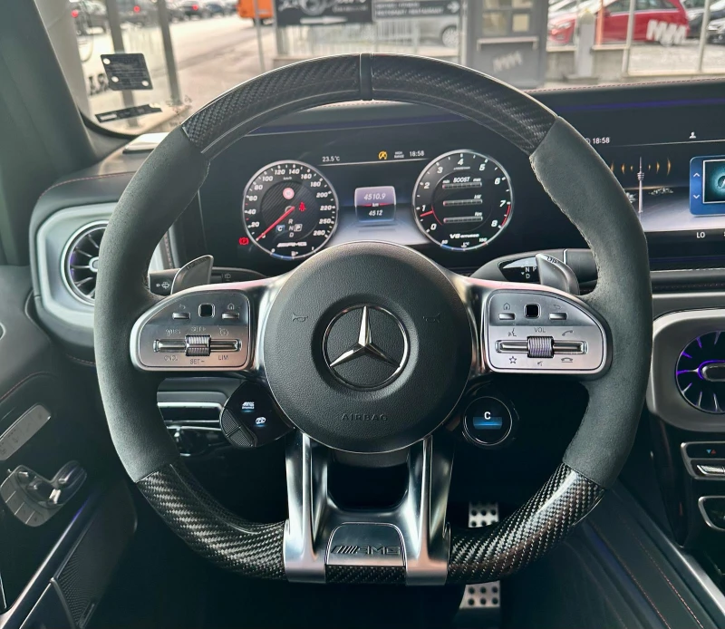 Mercedes-Benz G 63 AMG 4x4²* Manufaktur* Carbon* Burmester* 360, снимка 13 - Автомобили и джипове - 52118972