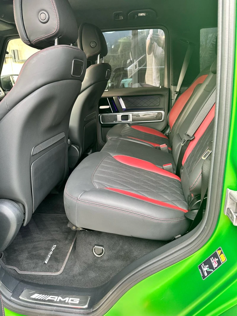 Mercedes-Benz G 63 AMG 4x4²* Manufaktur* Carbon* Burmester* 360, снимка 11 - Автомобили и джипове - 52118972