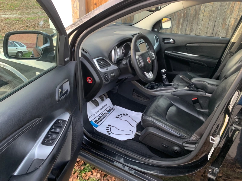 Fiat Freemont, снимка 13 - Автомобили и джипове - 52276550