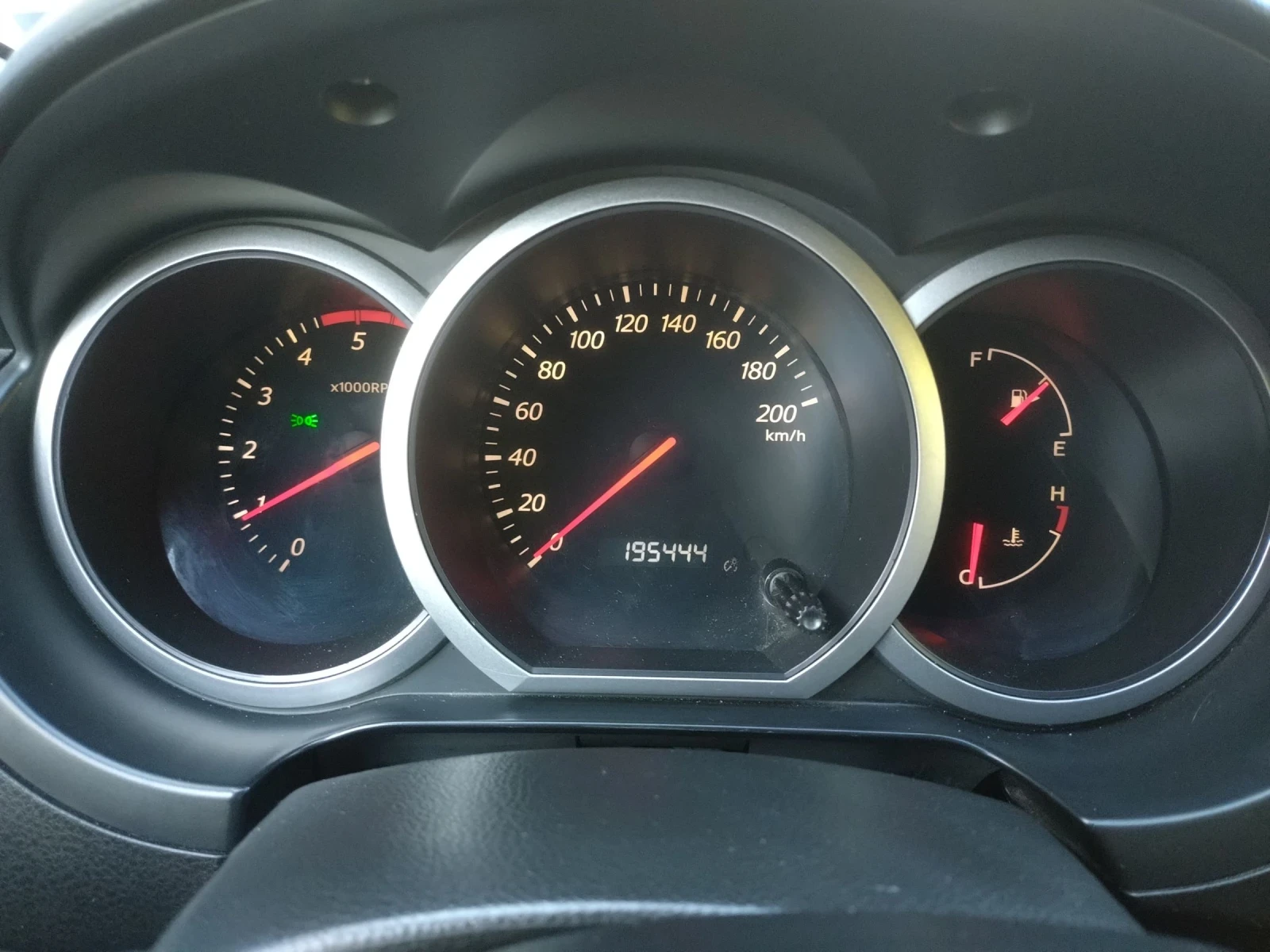 Suzuki Grand vitara 1.9 ddis - изображение 9