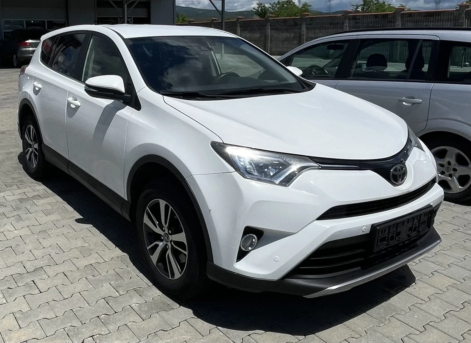 Toyota Rav4 N1 - изображение 2